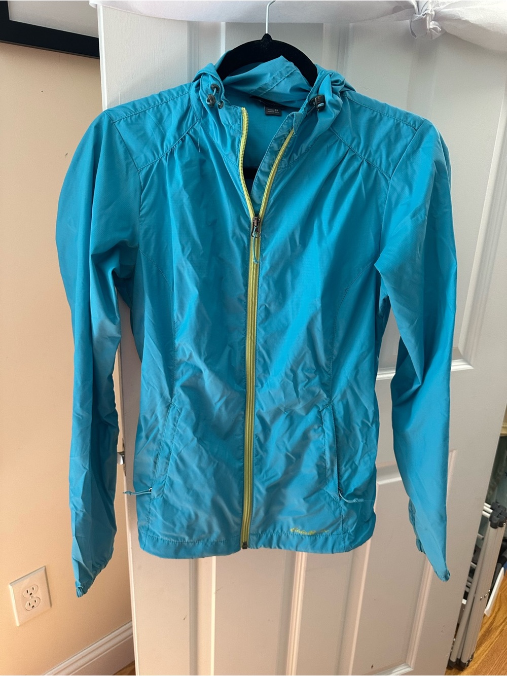 Eddie Bauer Turquoise Hooded Jacket with Yellow Zipper